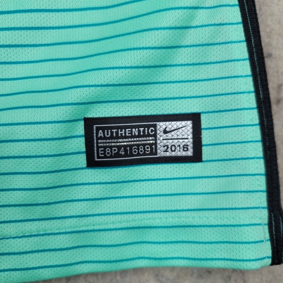 Nike FC Barcelona Soccer Teal Jersey 2016-17 Third Kit Shirt Jersey Womens M - Picture 2 of 14